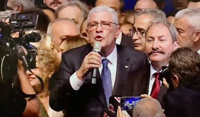 İYİ Parti’de yeni Genel Başkan Müsavat Dervişoğlu oldu