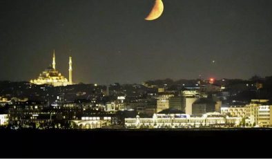 İstanbul’da sıcak hava ve nem bunalttı